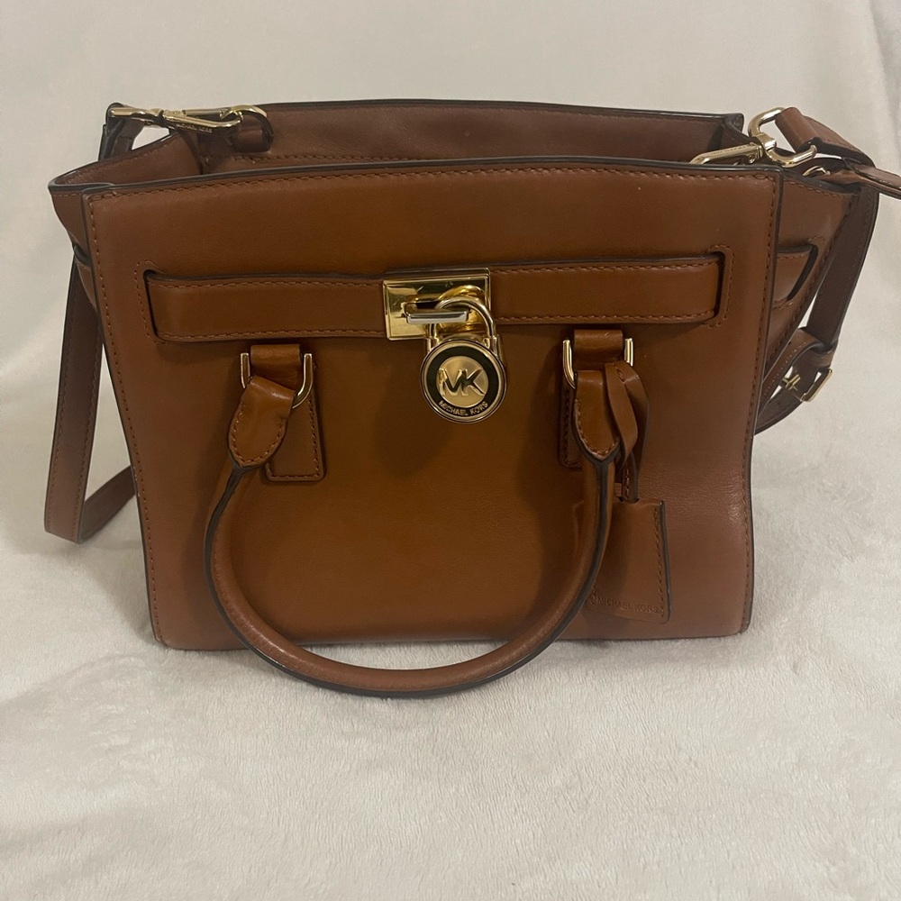 ❗️SOLD❗️Michael Kors Hamilton Leather Handbag